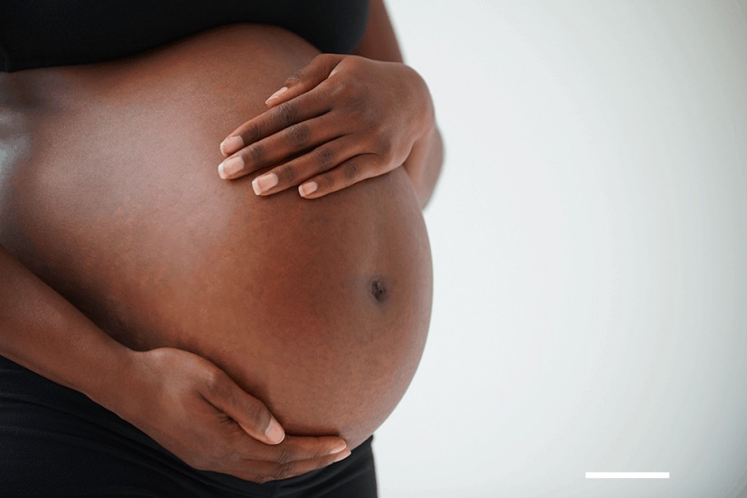 Servidora com gravidez de risco consegue trabalho remoto após ir à Justiça